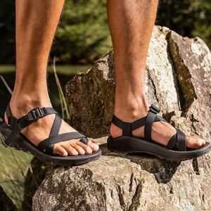 Women's Z/2 Adjustable Strap Wide-Width Classic Sandal 9.5 W